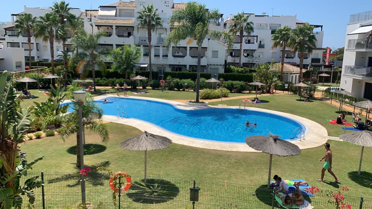 Apartamento La Sirenita Rota Exterior foto